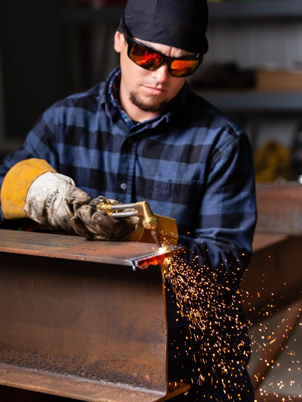 Metal Fabricator and Welder in California